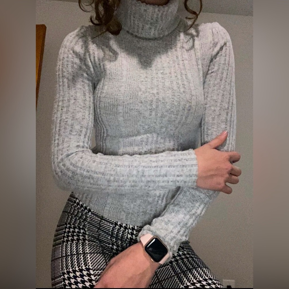 Ribbed turtleneck sweater